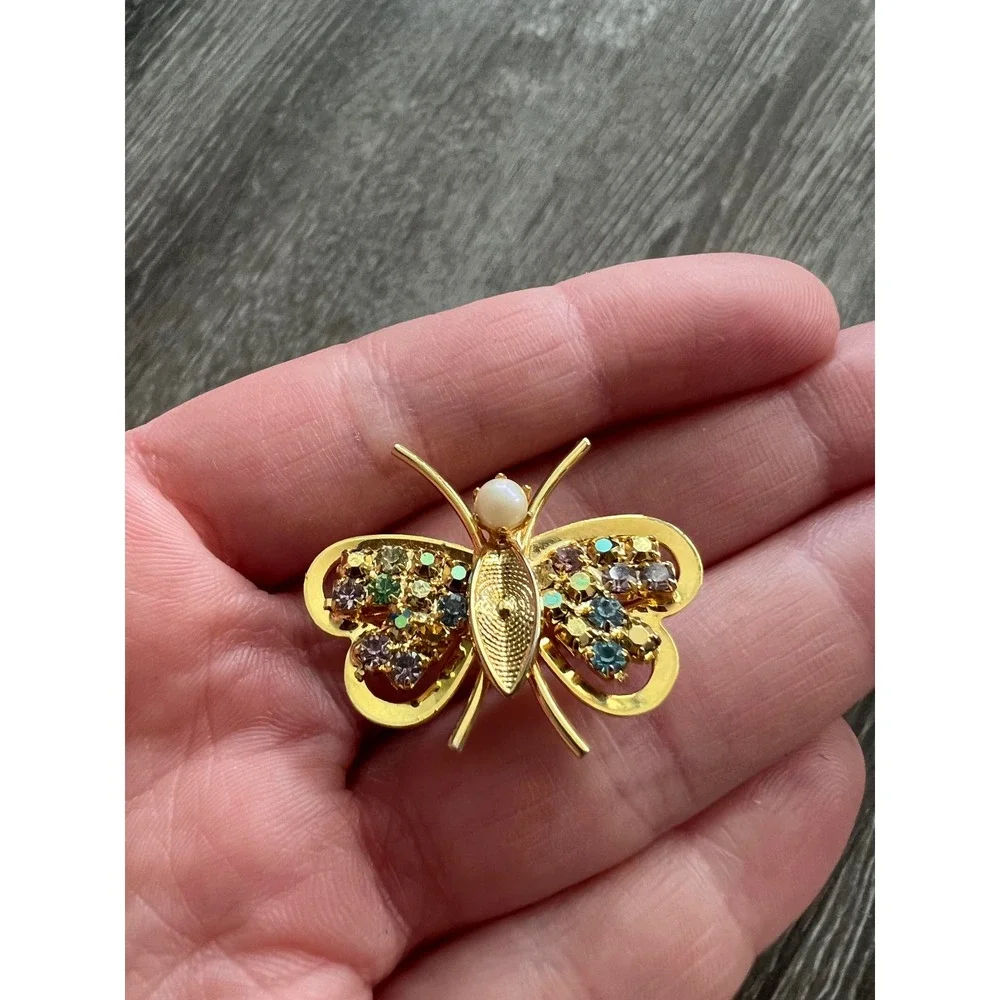 Unbranded Vintage Butterfly Brooch Women OS Gold Rhinestone Faux Pearl Pin